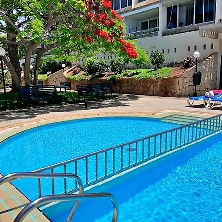 Appartamento Americas Best-suite -ampio Con Vista, Giardino E Piscina