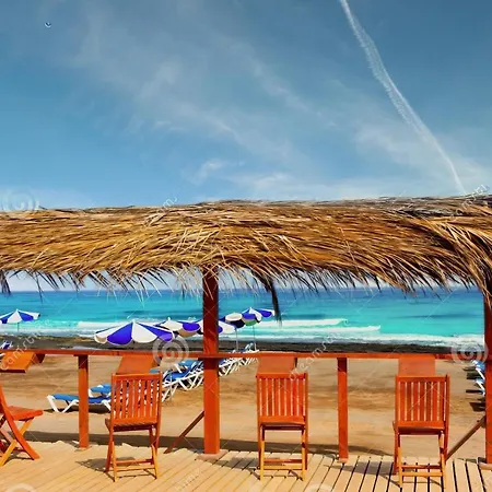 Americas Best-suite -ampio Con Vista, Giardino E Piscina Appartamento