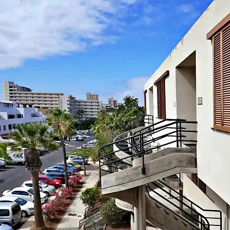 Appartamento Americas Best-suite -ampio Con Vista, Giardino E Piscina