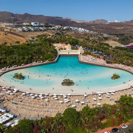 Americas Best-suite -ampio Con Vista, Giardino E Piscina بلايا ذي لاس أميريكاس